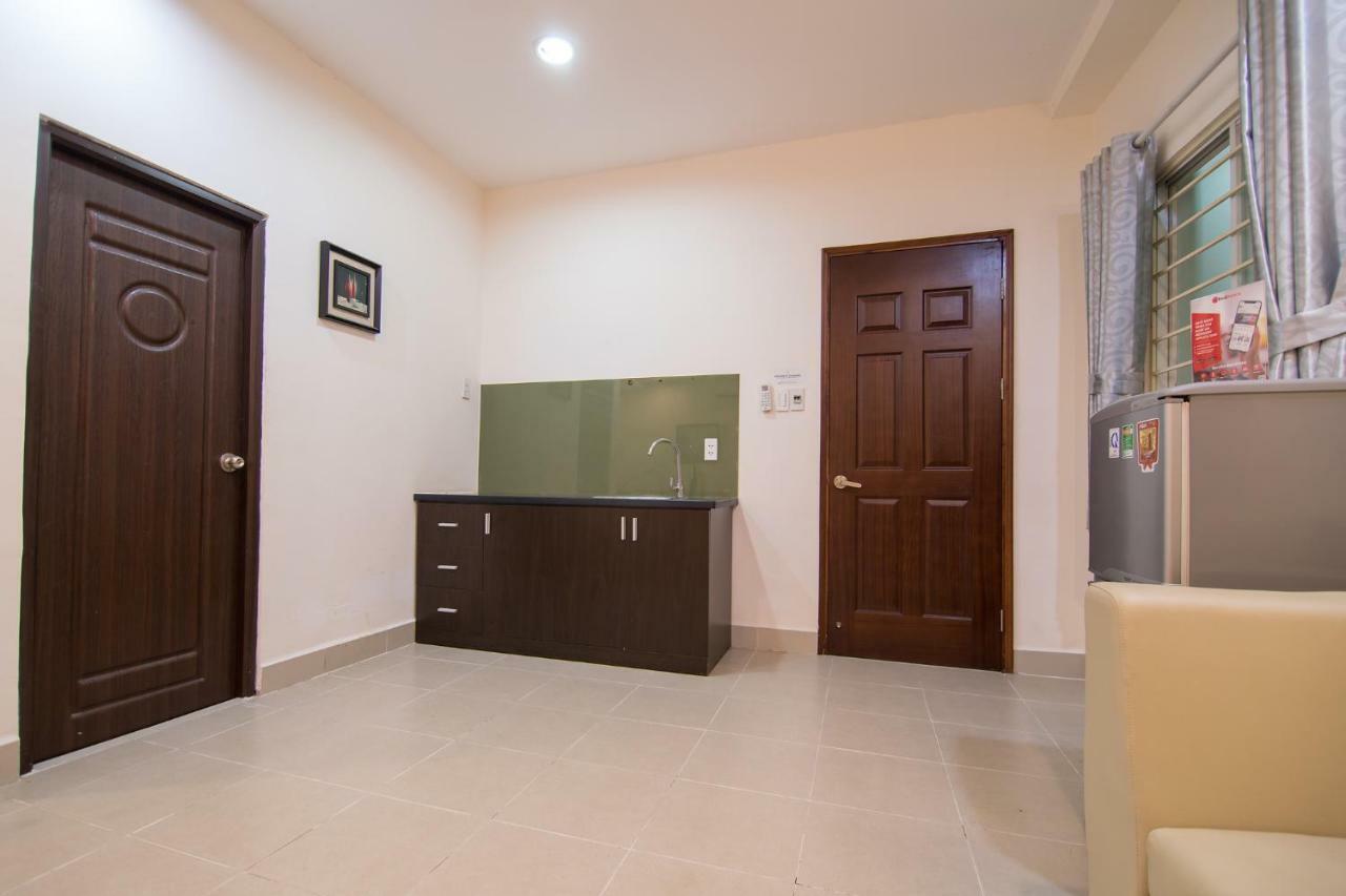 Reddoorz @ Hai Ba Trung Street Ho-Chi-Minh-Stadt Exterior foto