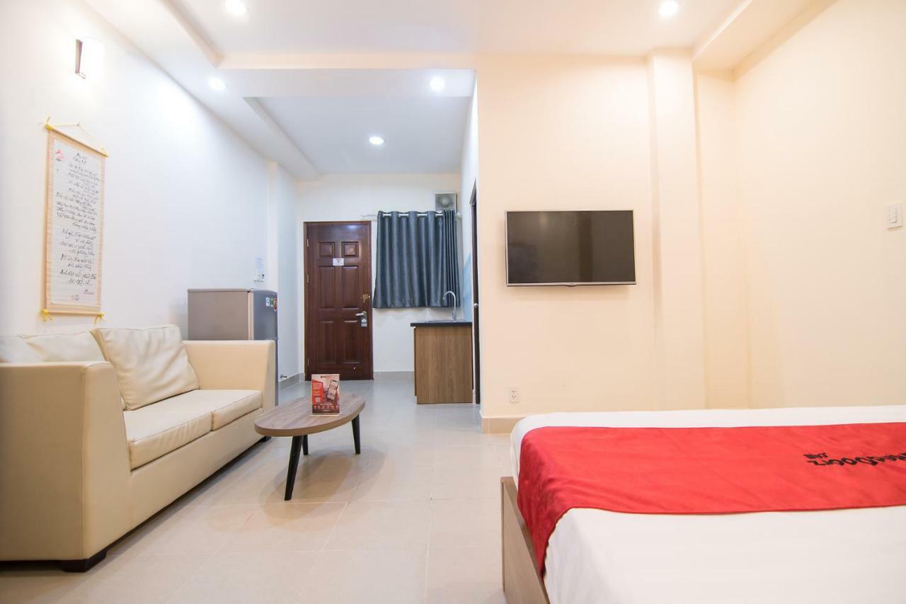 Reddoorz @ Hai Ba Trung Street Ho-Chi-Minh-Stadt Exterior foto